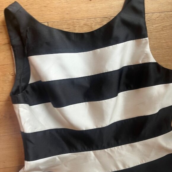 Adrianna Papell Black and White Stripe Dress-Size 10 - Picture 2 of 4